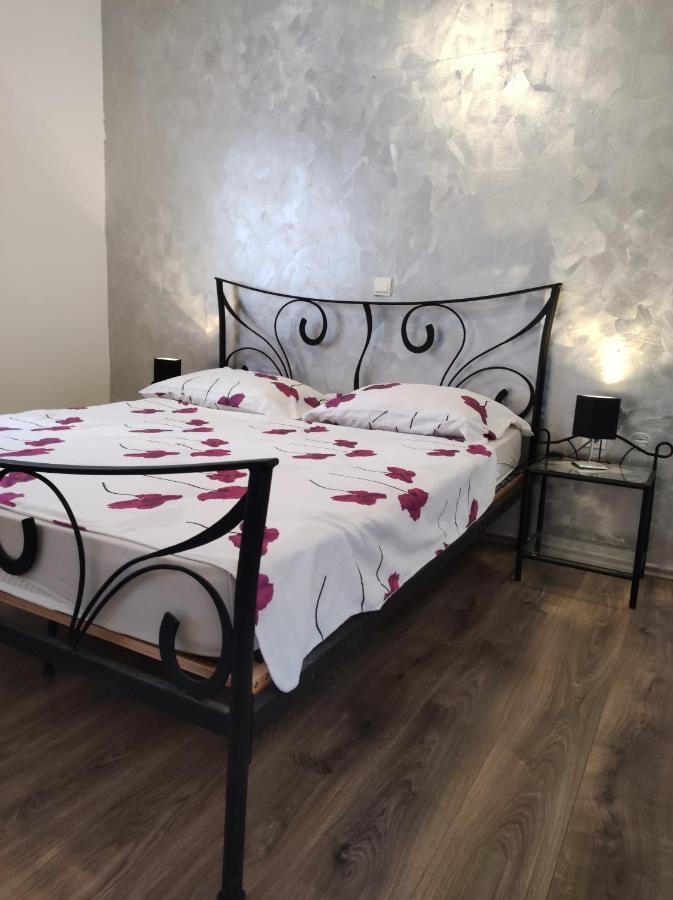 Cozy Apartment In Split In Nice Quiet Neighborhood Εξωτερικό φωτογραφία