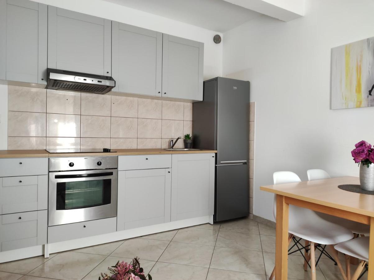 Cozy Apartment In Split In Nice Quiet Neighborhood Εξωτερικό φωτογραφία